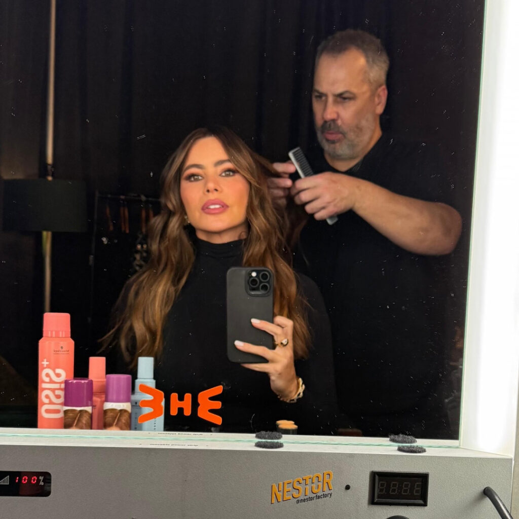 Celeb – MILF – Latina – Sofia Vergara – Nude