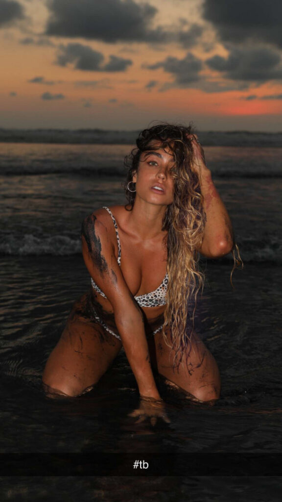 Instagram – Sommer Ray – Nude