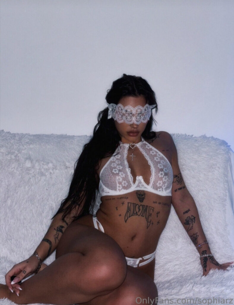 Twitch – Sophia_rizou – Nude Leaks