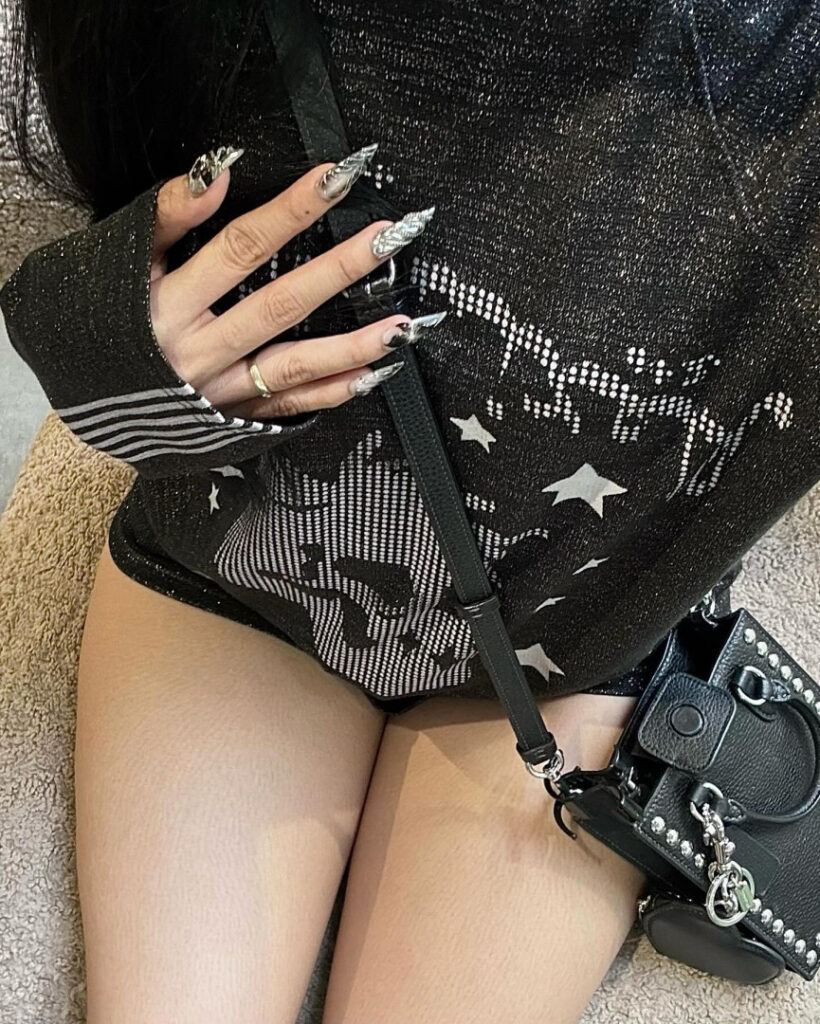 Instagram – Asian – sorrylylyy – Nude