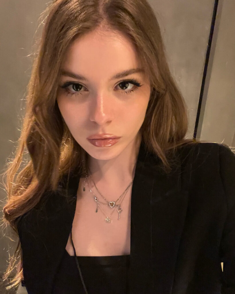 TikTok – Instagram – Teen – sosihue / nesosihue – Nude Leaks