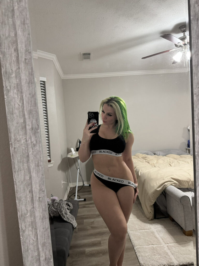 OnlyFans – Sscauliflass – Nude Leaks