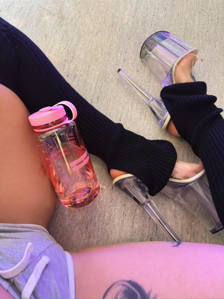 OnlyFans – Starfucked – Nude