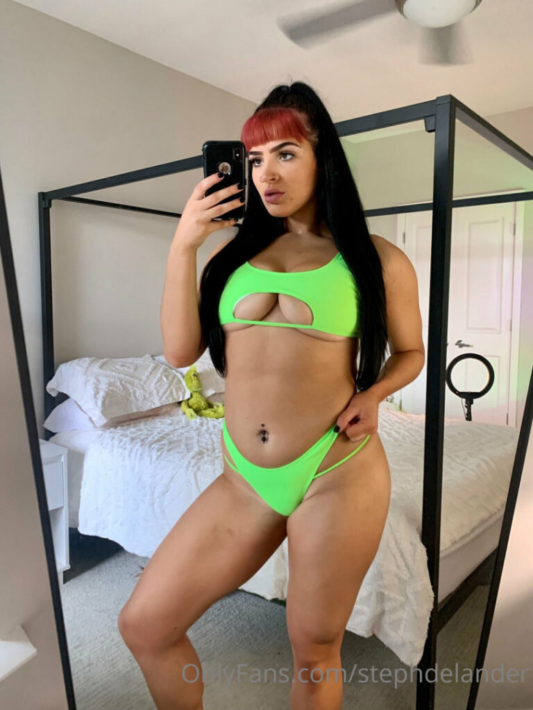 OnlyFans – Celeb – Steph De Lander/Persia Pirotta – Nude