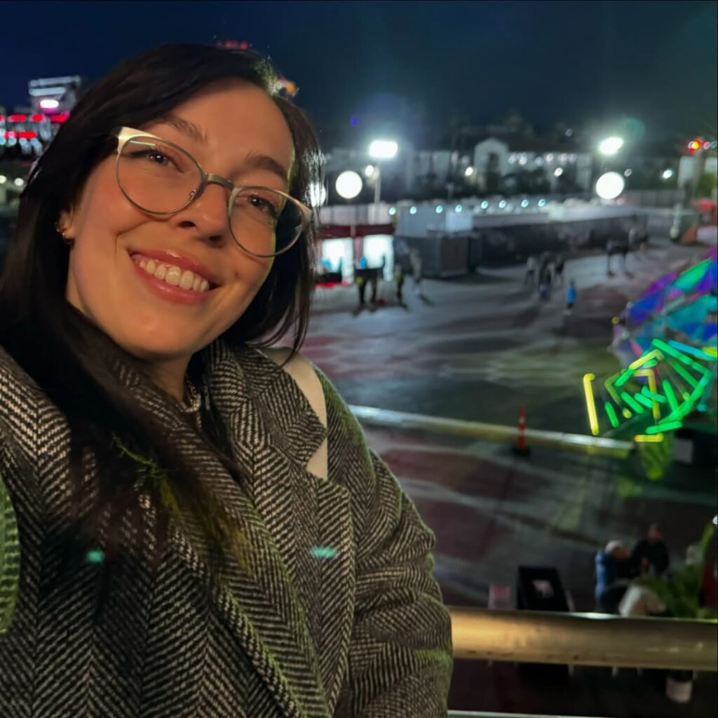 Youtube – Swell Entertainment – Nude