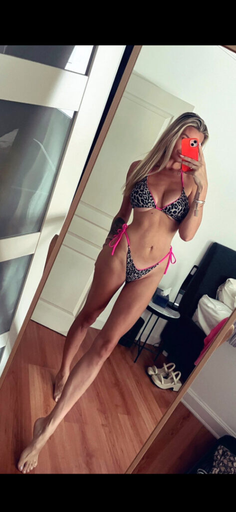 OnlyFans – Tallblonderussian – Nude Leaks