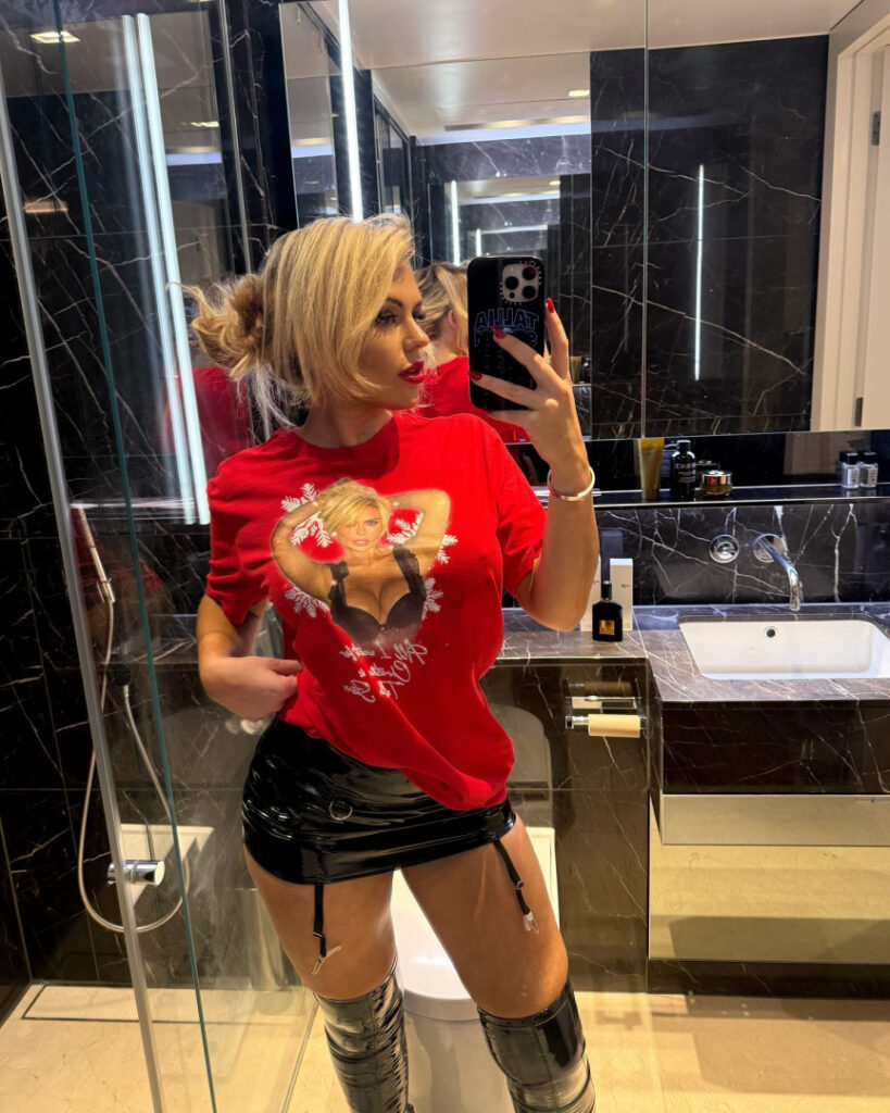 Celeb – Tallia Storm – Nude