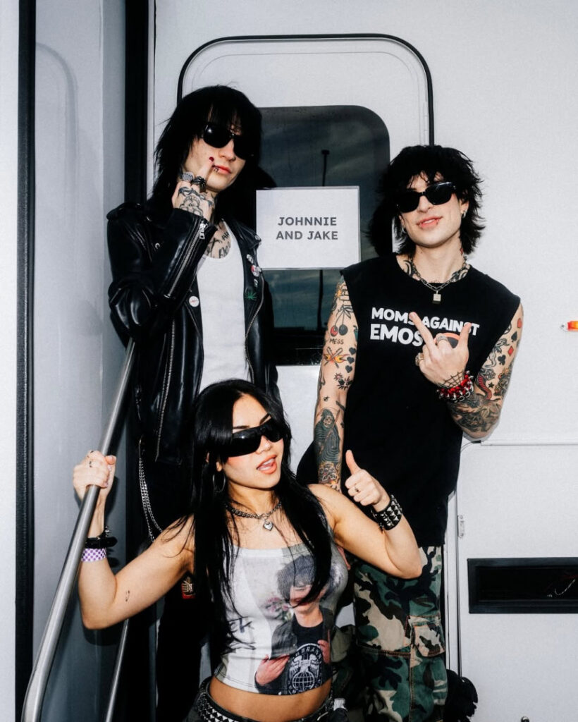 Youtube – Instagram – Teen – Tara yummy – Nude