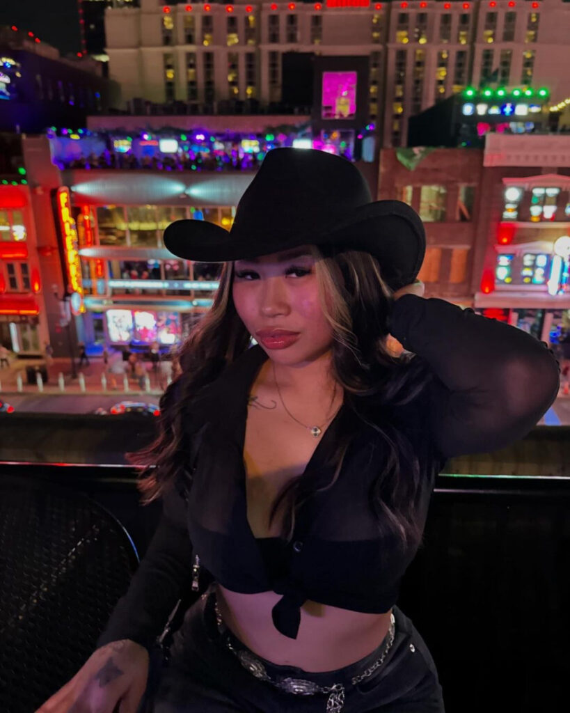 TikTok – Instagram – Asian – Tawnivo – Nude