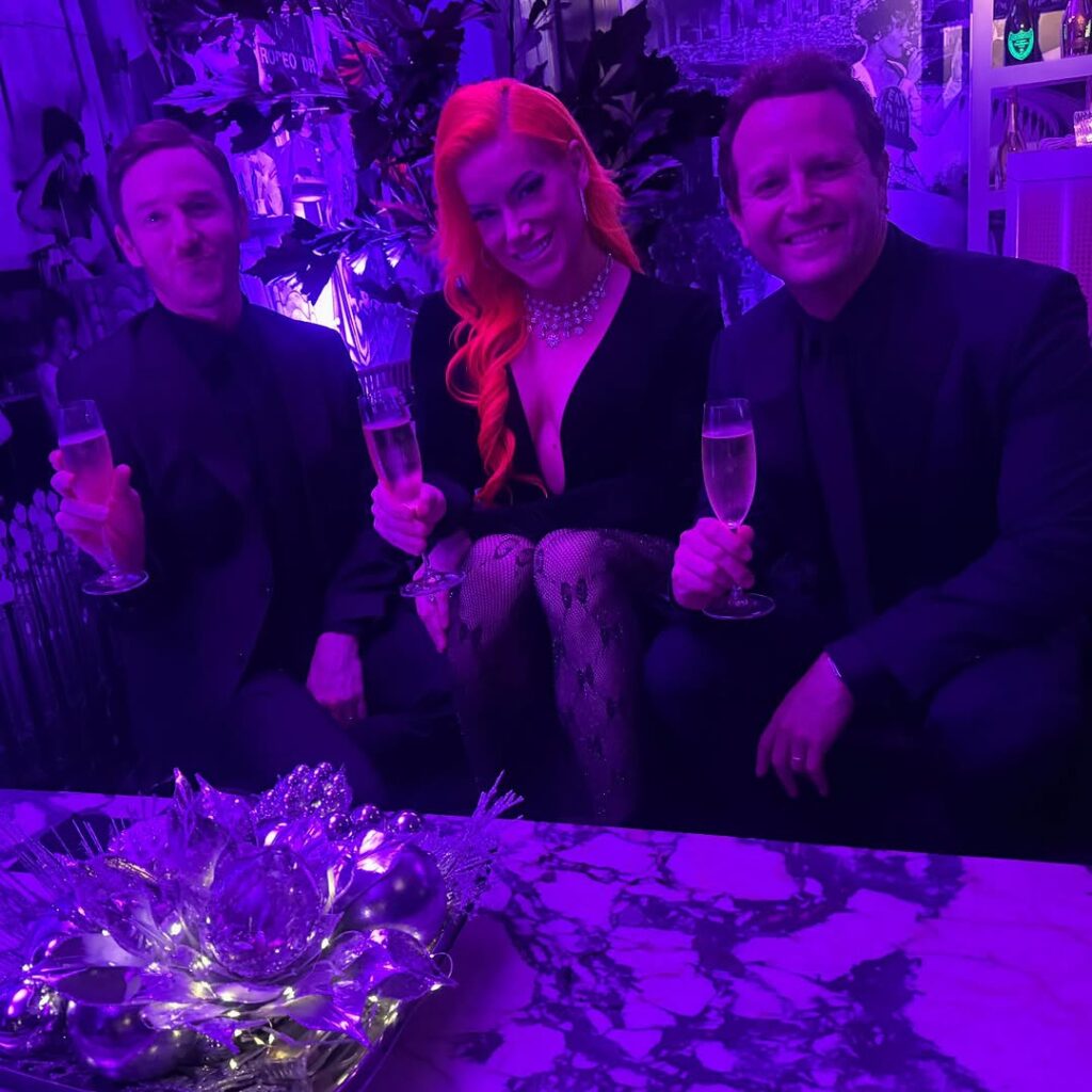 Celeb – T H I C C – Taya Valkyrie – Nude