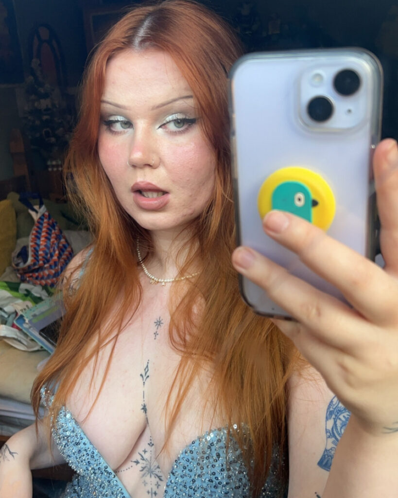 Instagram – Taylor Hutchings – Nude Leaks