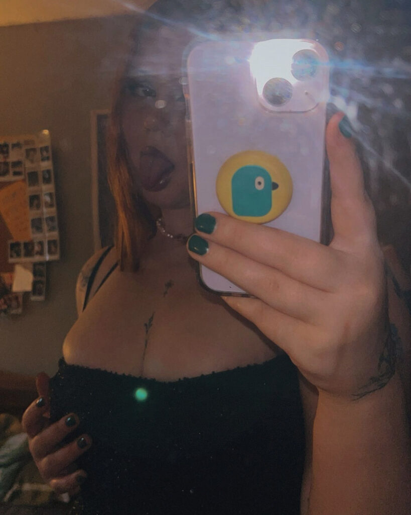 Instagram – Taylor Hutchings – Nude Leaks