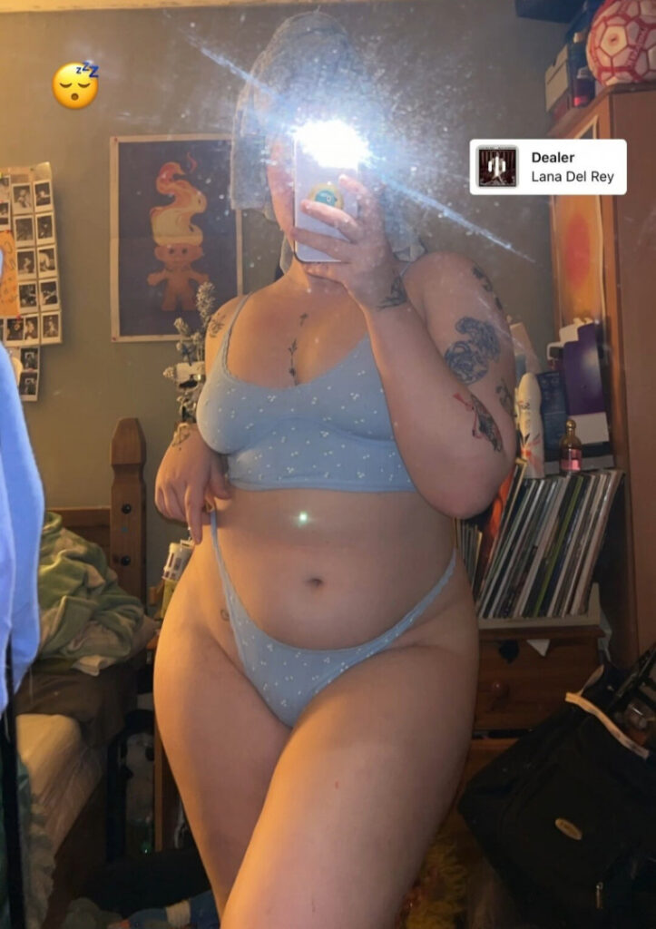 Instagram – Taylor Hutchings – Nude Leaks