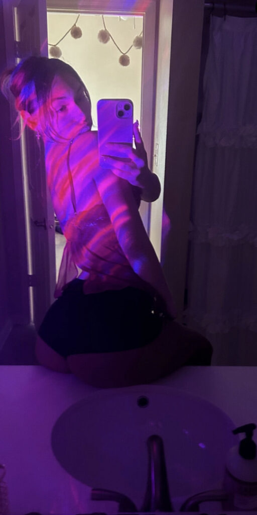 Tessalee / imfryourdreamgirll – Nude