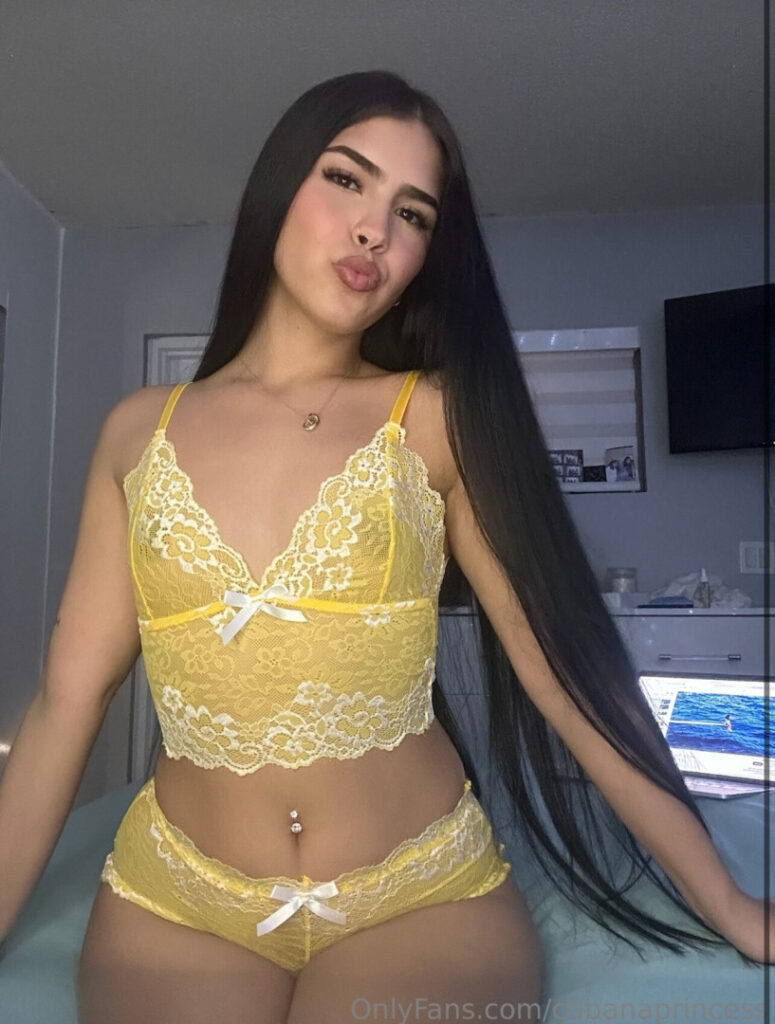 OnlyFans – Thalia Rodriguez – Nude