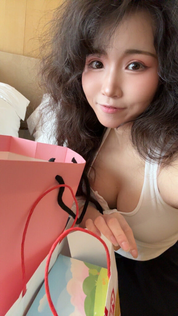 Twitch – TikTok – Asian – Toxickbunny – Nude Leaks