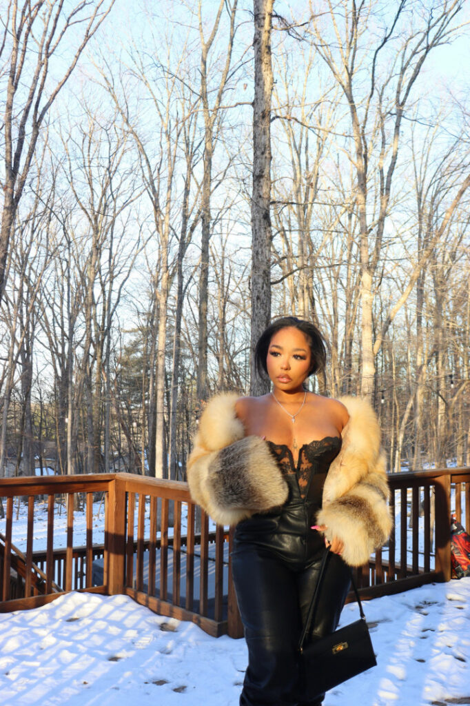 Instagram – Tumblr – Ebony – Trapezoidmouth – Nude