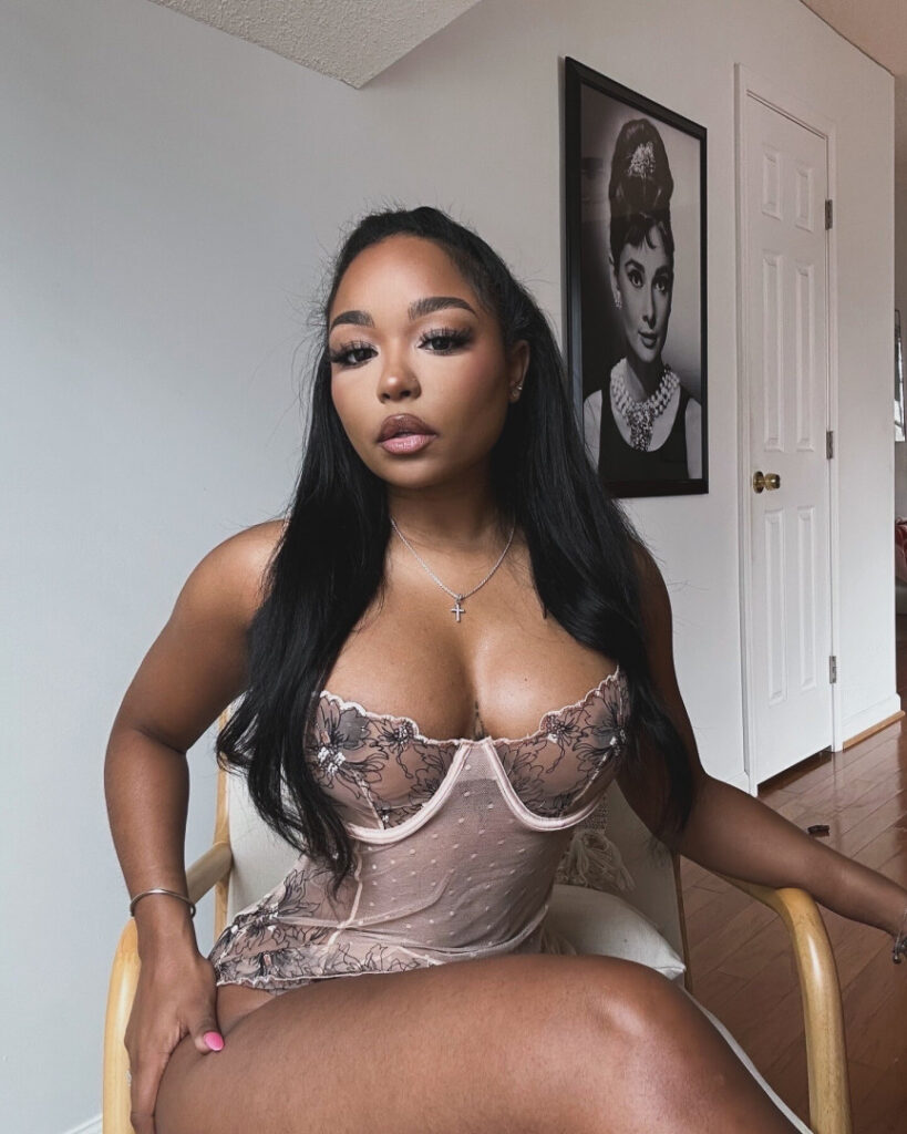 Instagram – Tumblr – Ebony – Trapezoidmouth – Nude