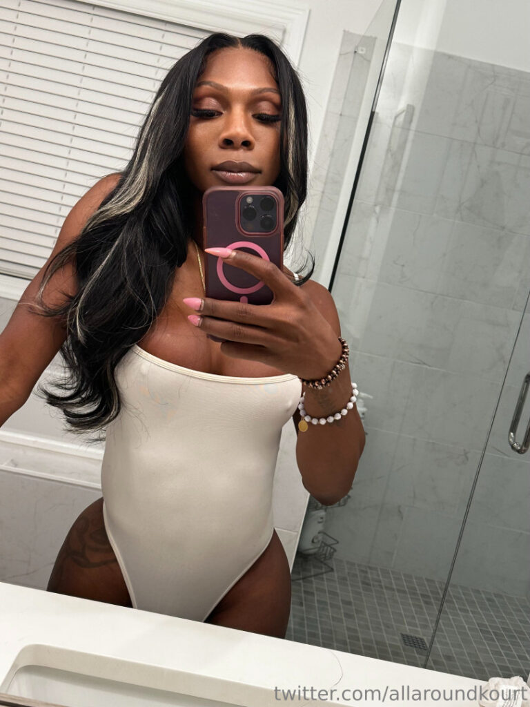OnlyFans – Trans – Ebony – TS Kourtney Dash – Nude Leaks