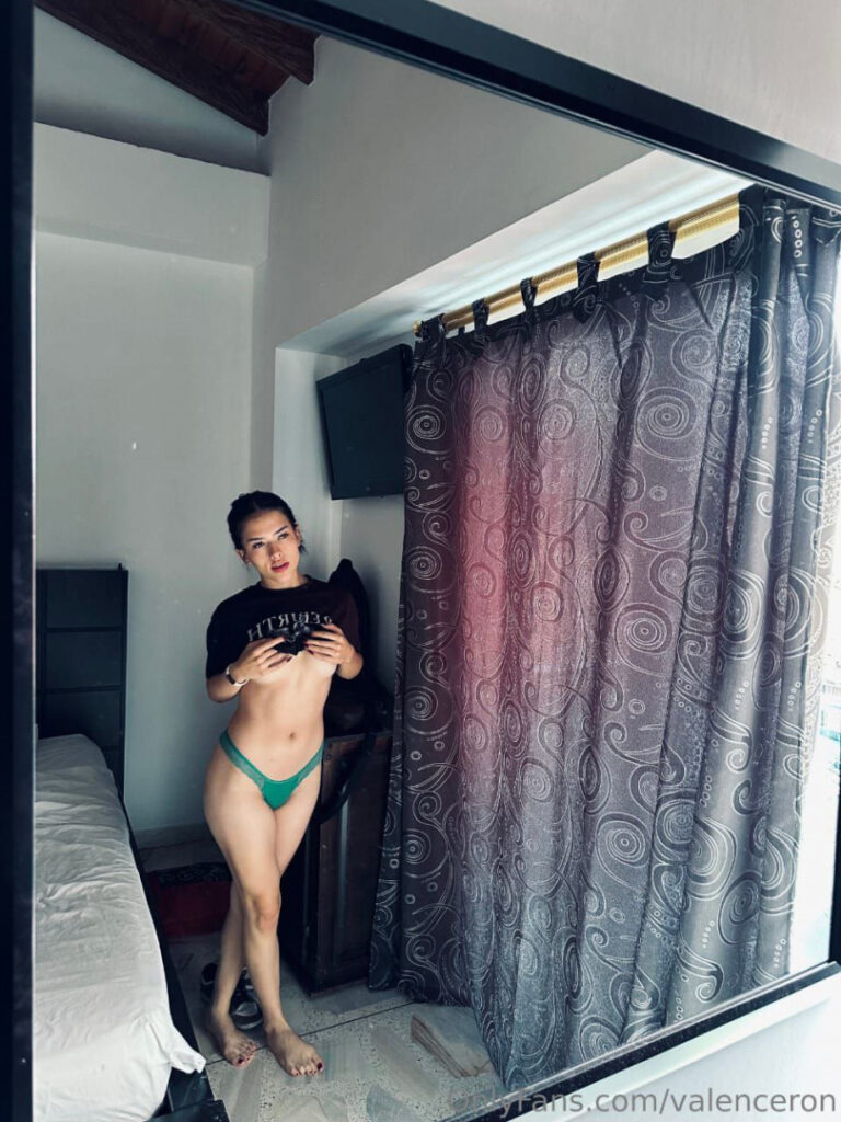 Twitch – OnlyFans – Latina – Valen Ceron – Nude Leaks