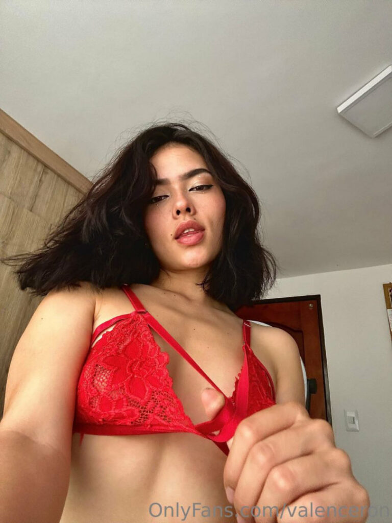 Twitch – OnlyFans – Latina – Valen Ceron – Nude Leaks