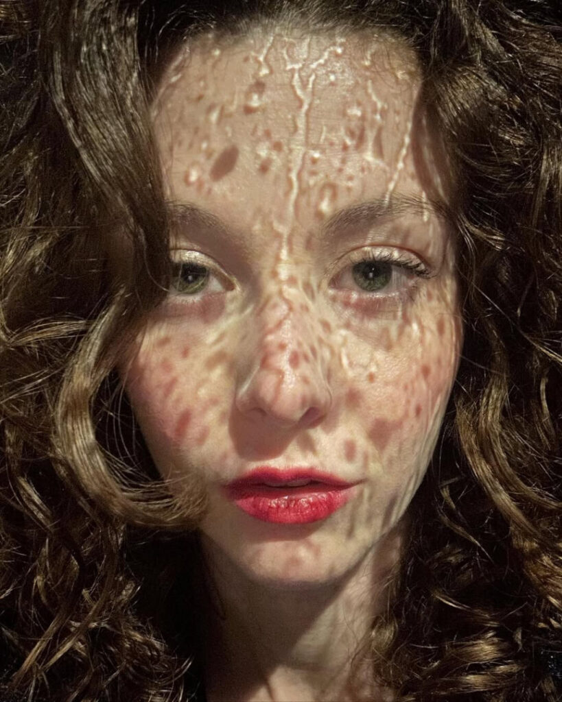 Instagram – Vanille Barres – Nude