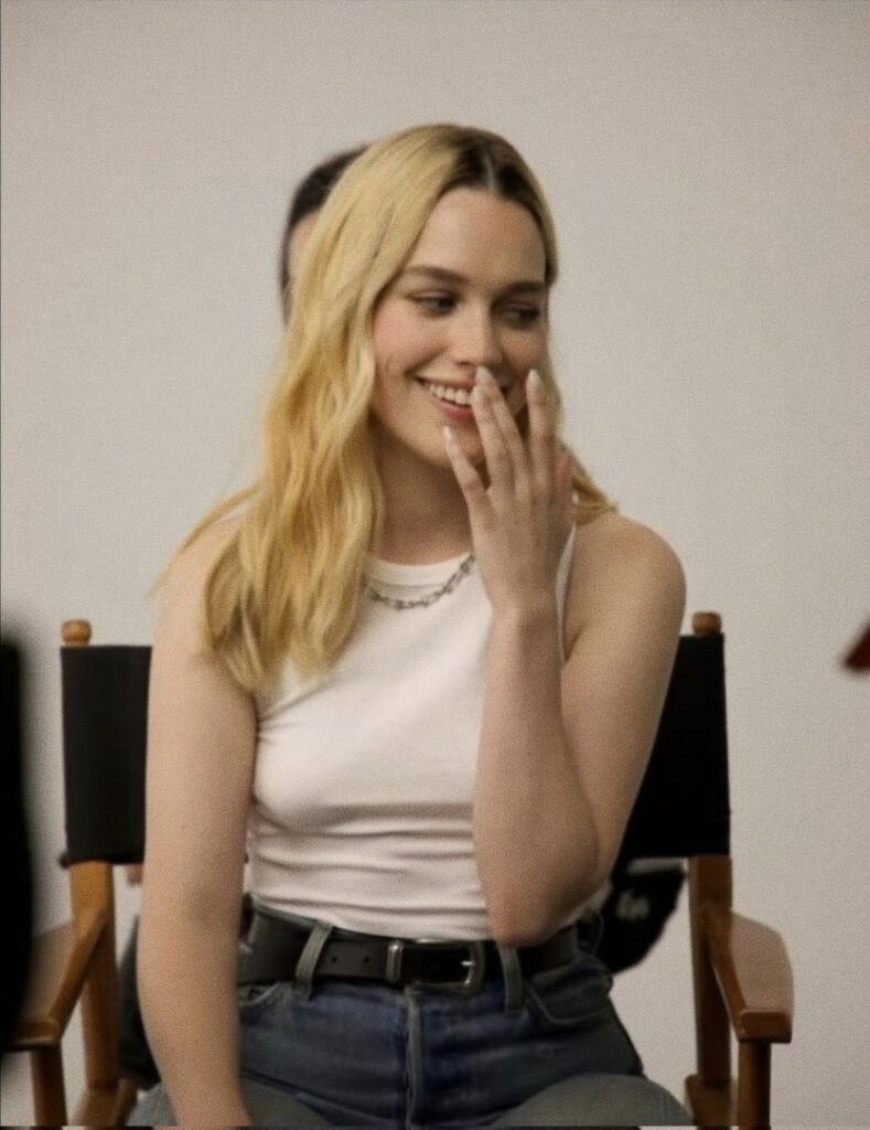 Celeb – Victoria Pedretti – Nude