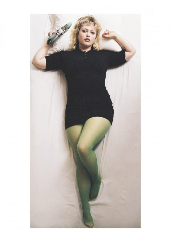 Violet Grohl – Nude