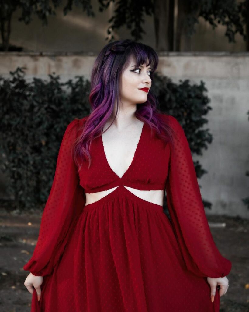 Youtube – Whitney Van Laningham – Nude