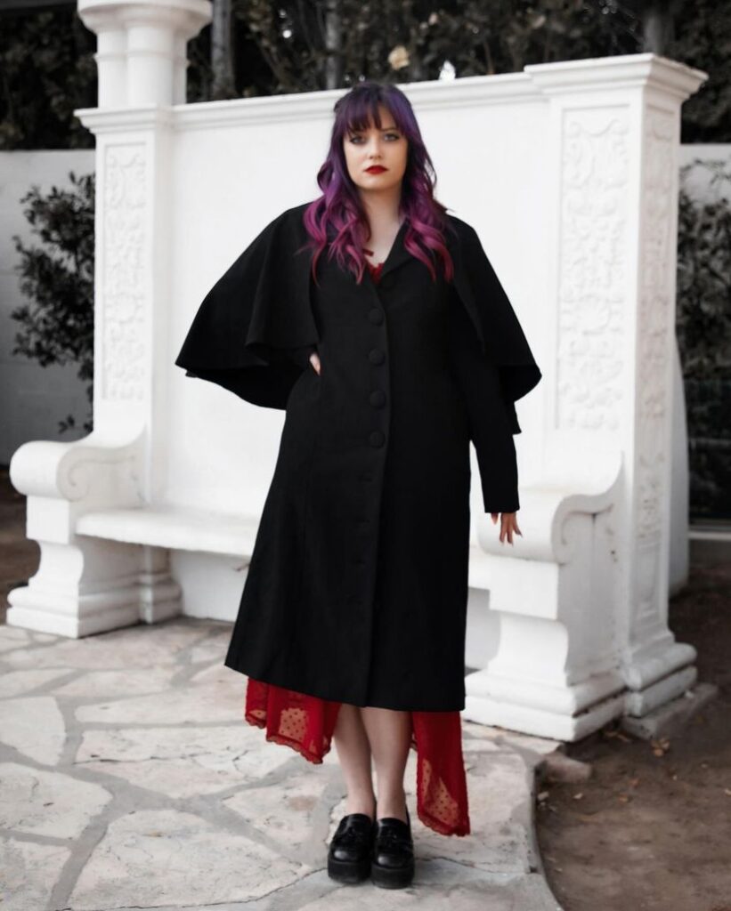 Youtube – Whitney Van Laningham – Nude