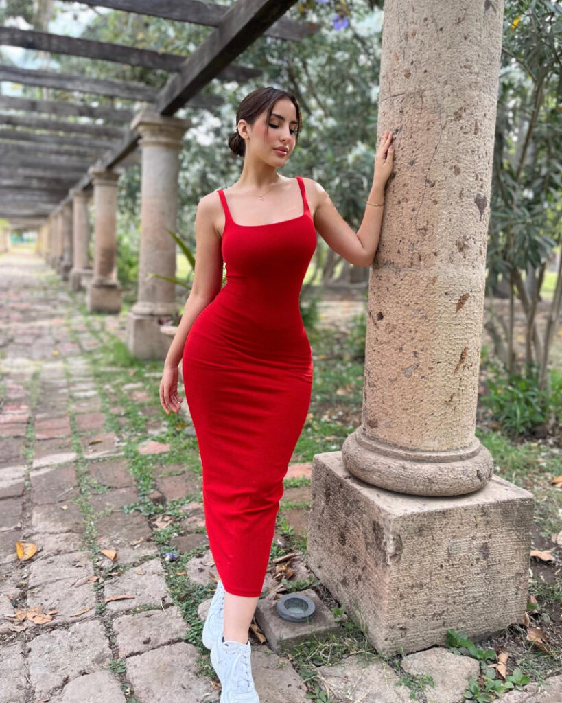 TikTok – Instagram – Latina – Yahana Almazan – Nude