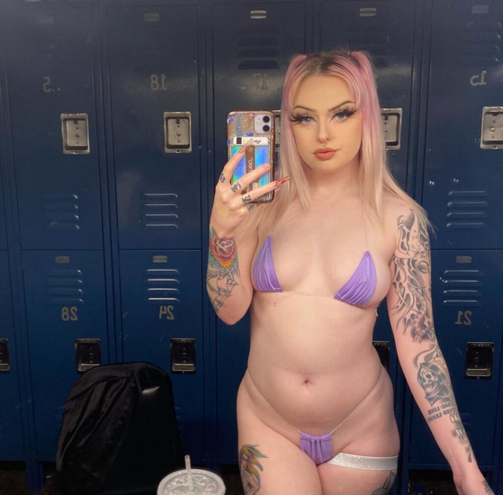 OnlyFans – yelahlittle – Nude Leaks