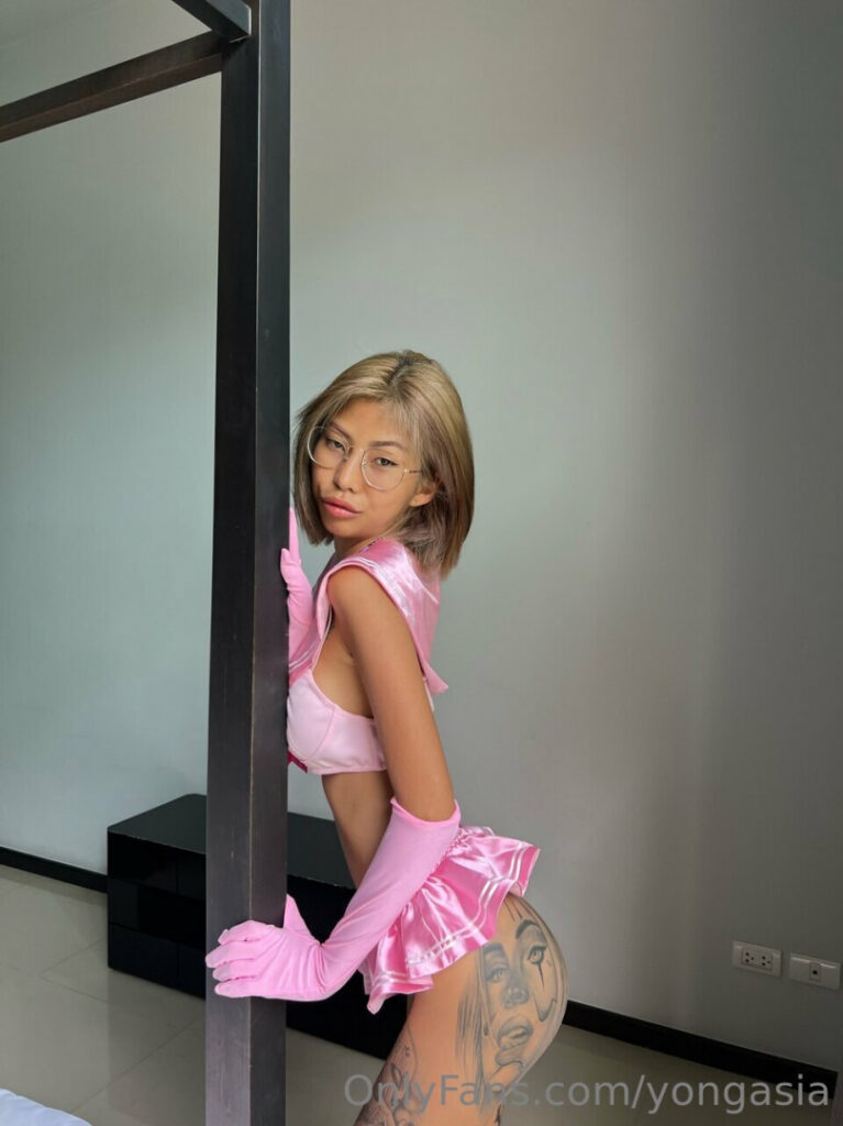 Instagram – Asian – Yong Asia – Nude Leaks