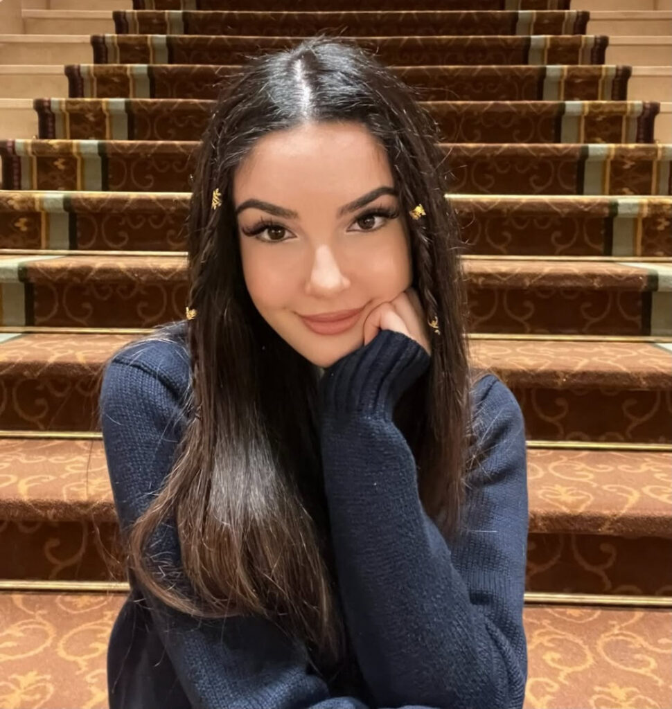 Twitch – Yoona french streamer – Nude