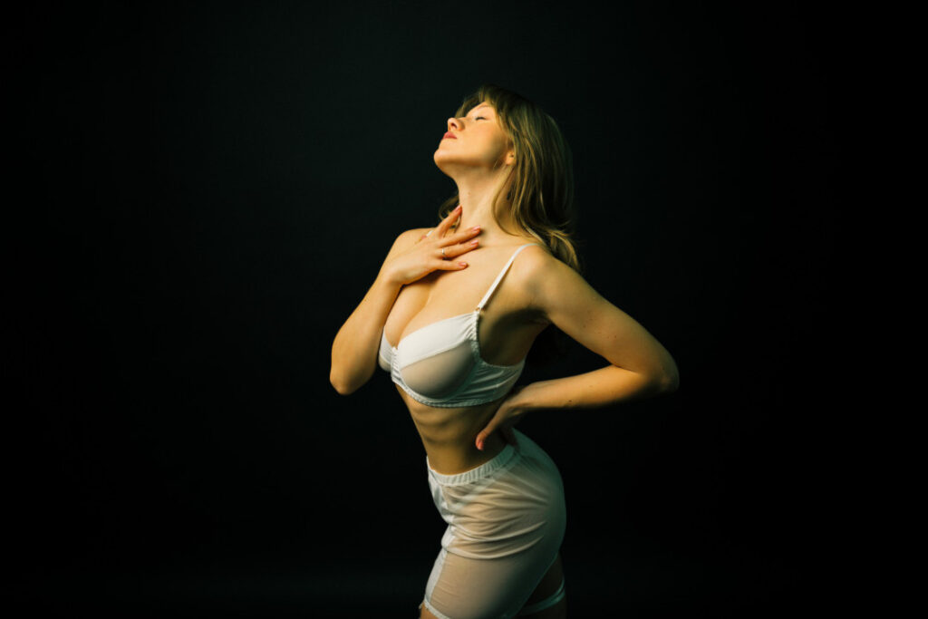 Instagram – Yuliana prokhorenko – Nude