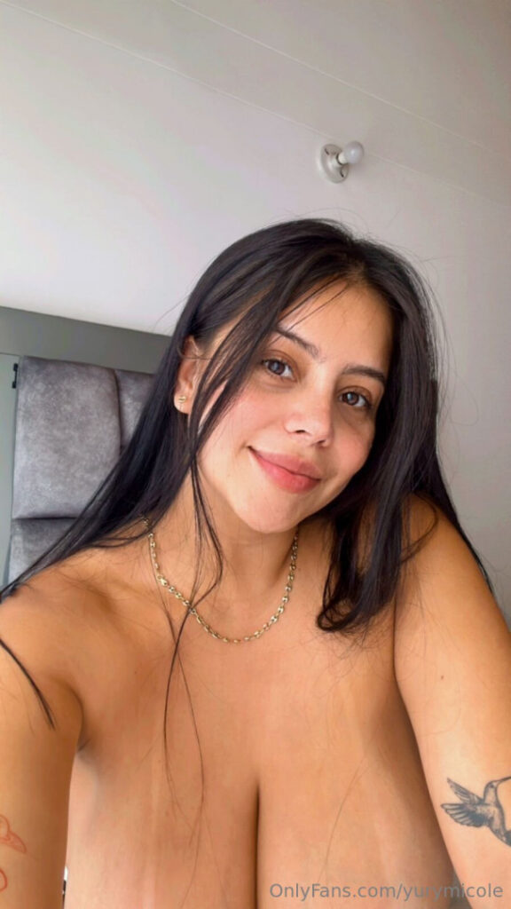 OnlyFans – Cam Girls – Latina – yurymicole / Lucy_Robert / Aviianiiwater / yury micole – Nude Leaks