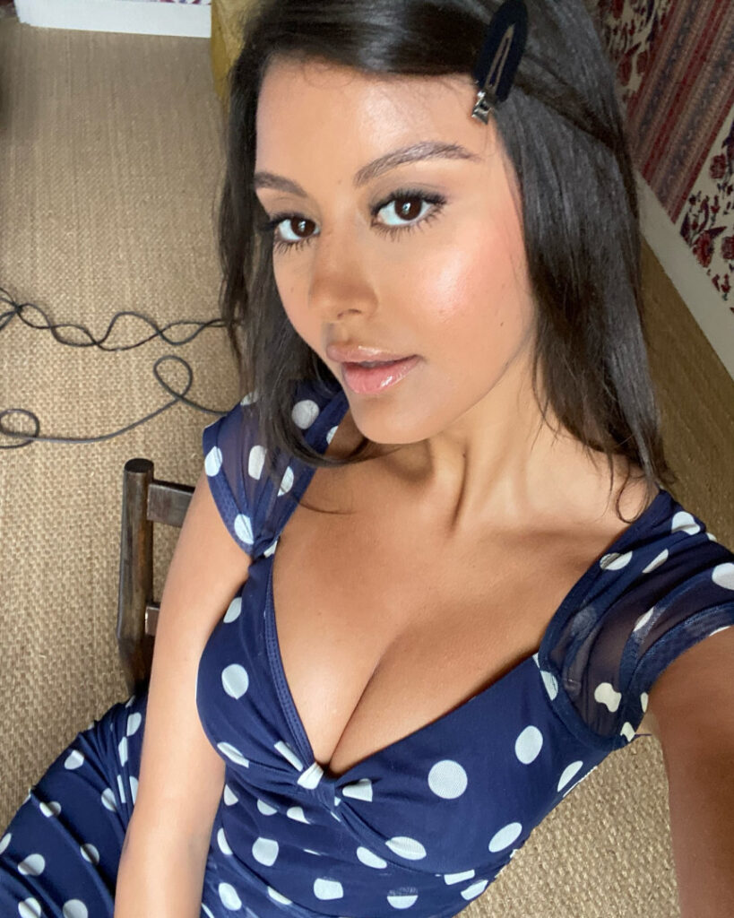 Celeb – Zahia Dehar – Nude