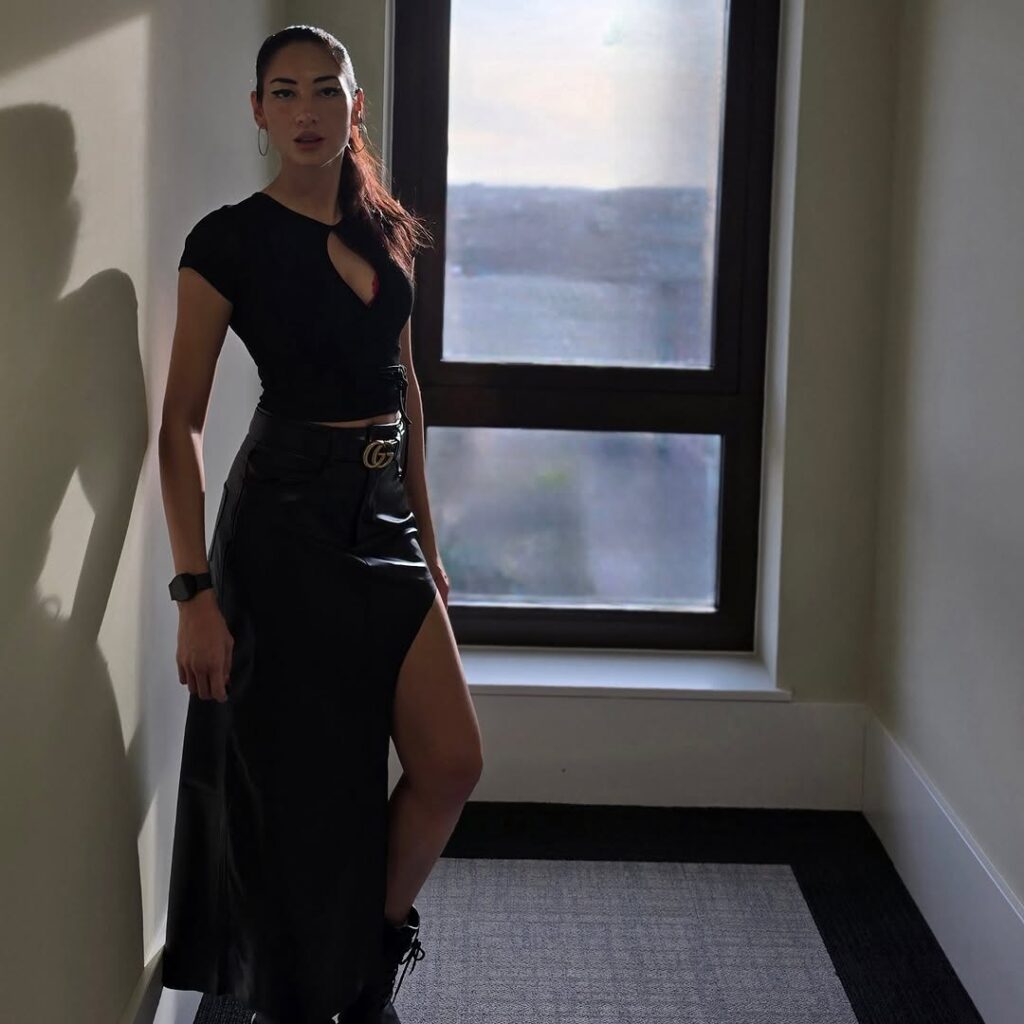 Twitch – Youtube – ZaraOnDemand – Nude