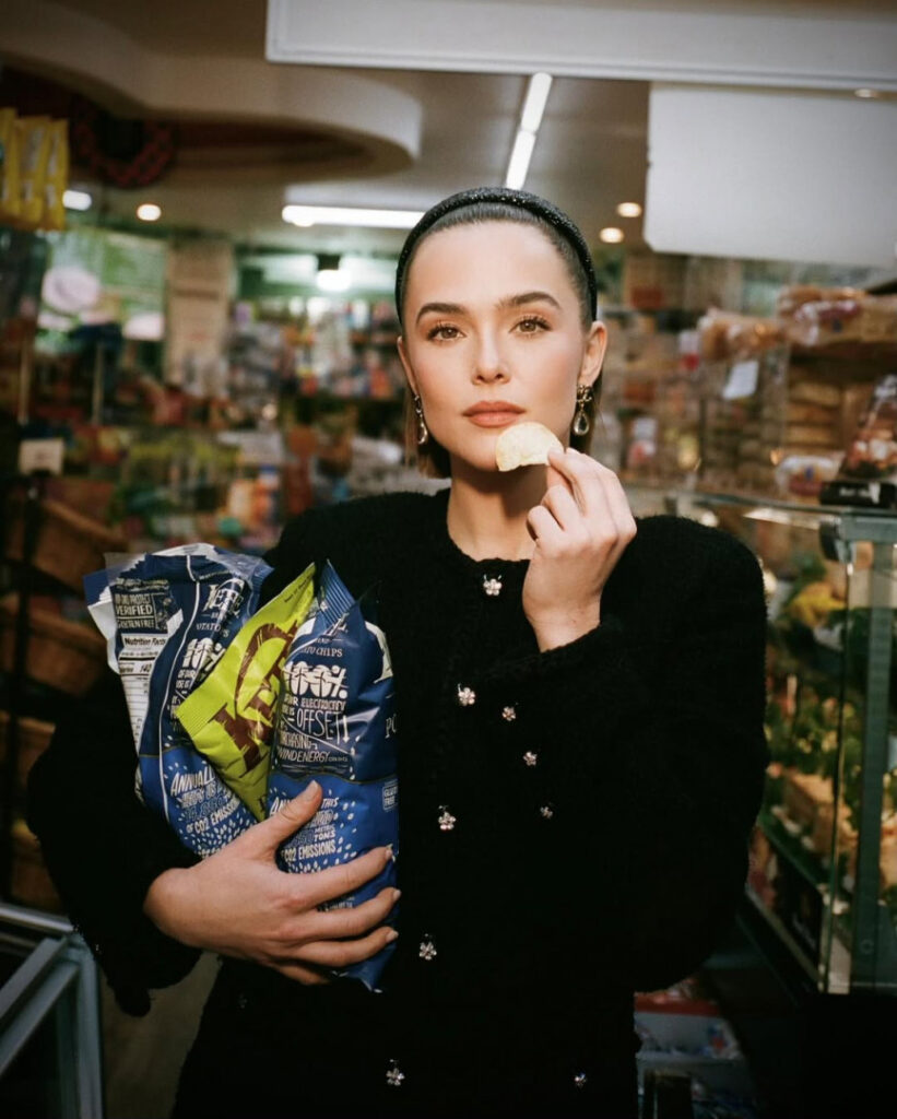 Celeb – Zoey Deutch – Nude