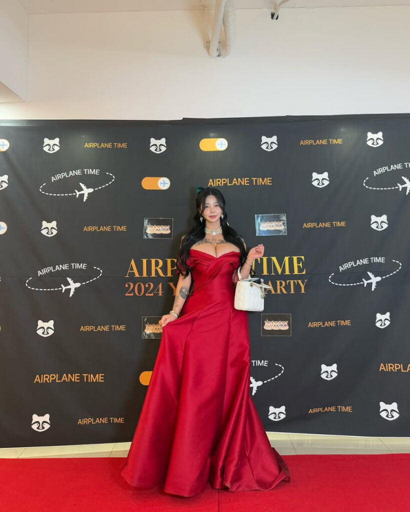 Asian – Korean – 171jun1999 | bighip2062 – Nude