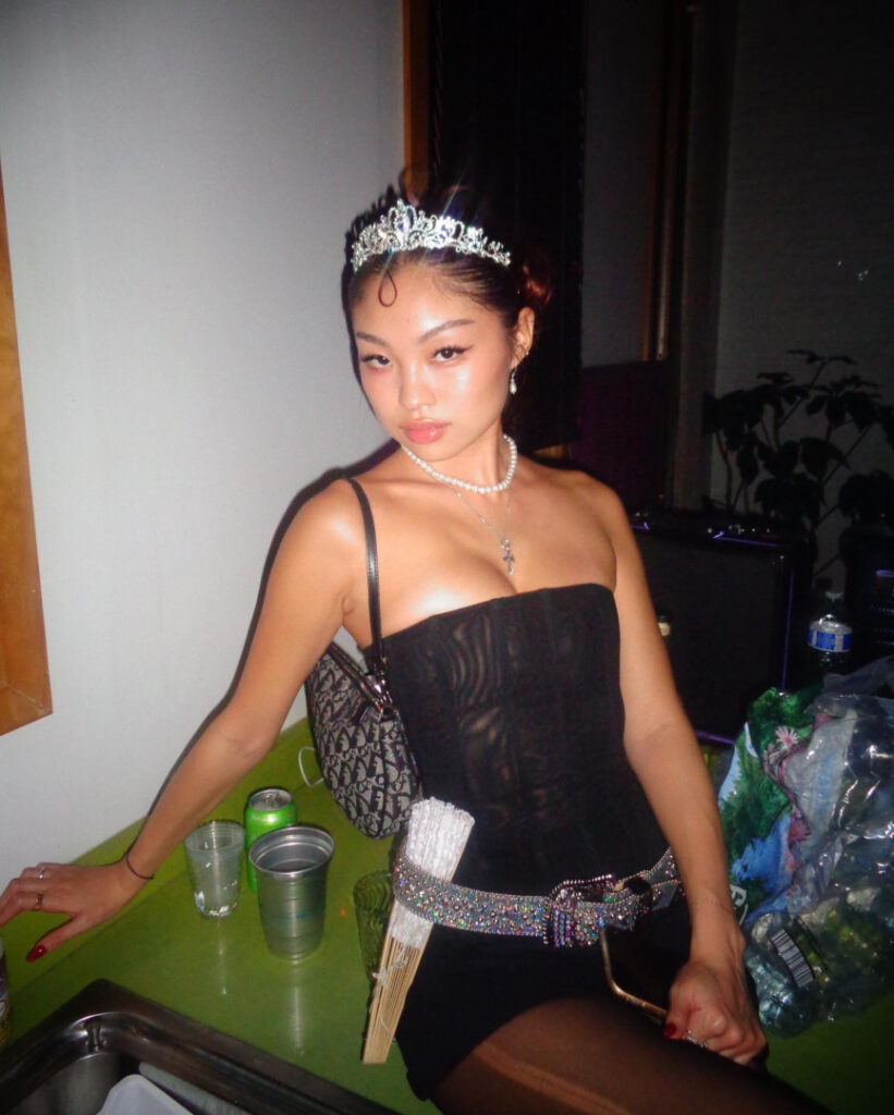 Instagram – Asian – 1al1na1 / Alina Lin – Nude