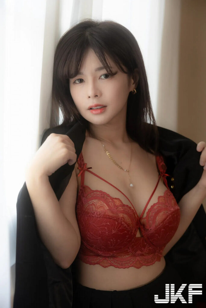 Instagram – JVID – Asian – 小花姐接 / shff.tw / ijn123g – Nude Leaks