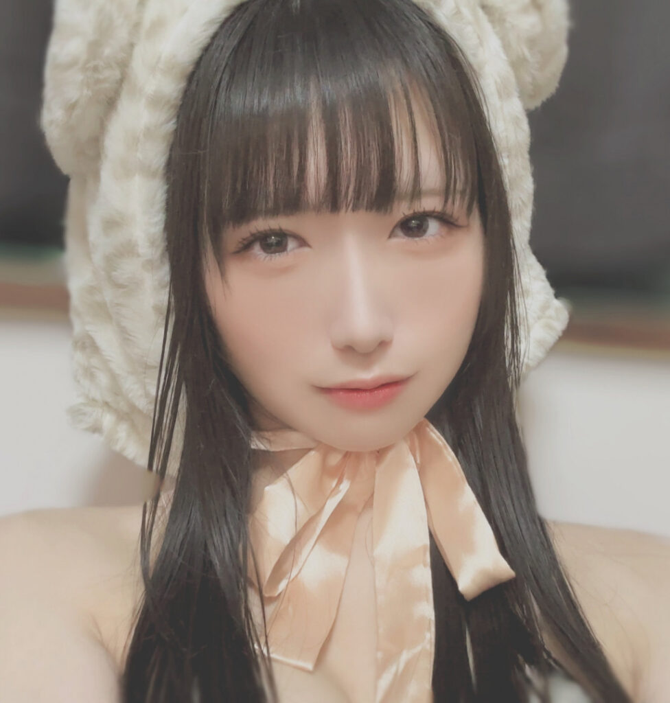 Fantia – Asian – 花瑠音@karune, karazu_karazu – Nude Leaks