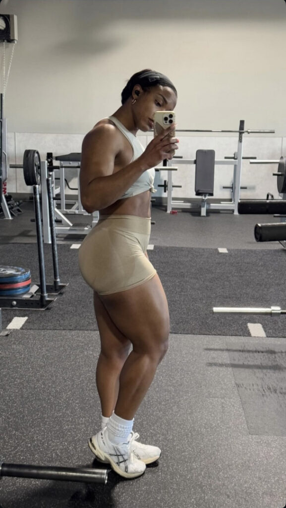 TikTok – Instagram – aaaaayevuh / Ava – Nude