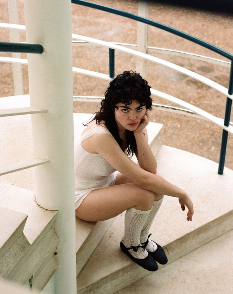 Celeb – Abigail Morris | The Last Dinner Party – Nude