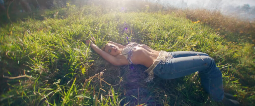 TikTok – Instagram – ⠀X⠀ – Addison Rae – Nude Leaks