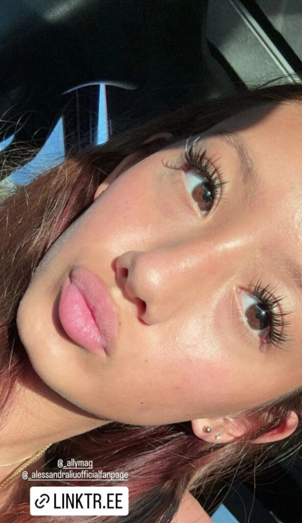 Instagram – Teen – Alessandra Liu – Nude Leaks