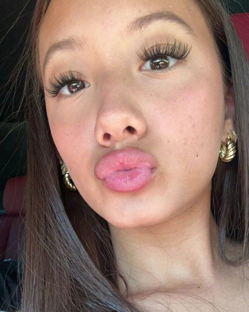 Instagram – Teen – Alessandra Liu – Nude Leaks