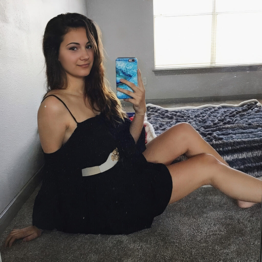 Twitch – AlexiaRaye – Nude