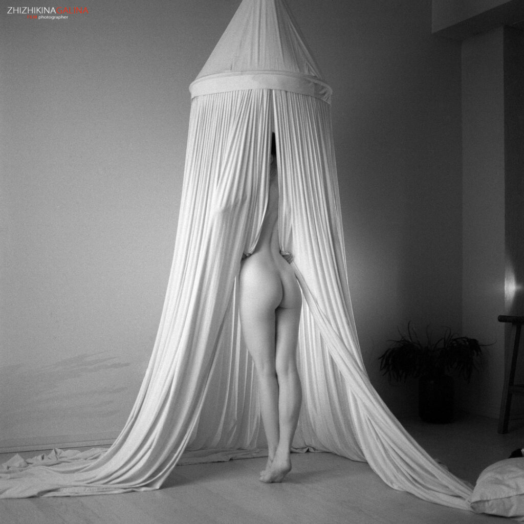 Instagram – Alice Li – Nude